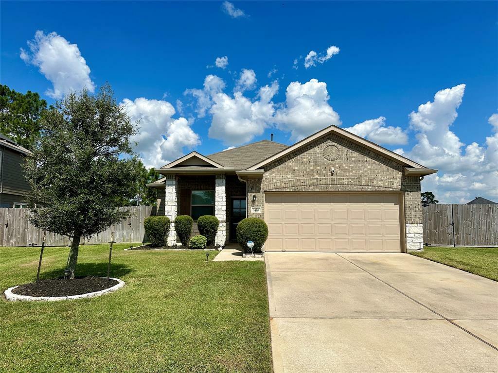 Property Photo:  1410 Alice  TX 77705 