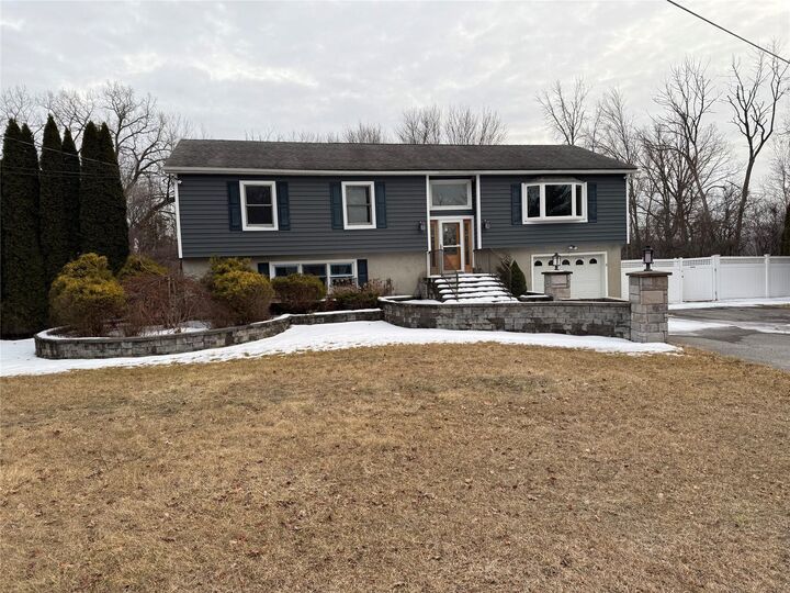 15 Treasure Lane  Pine Island NY 10969 photo