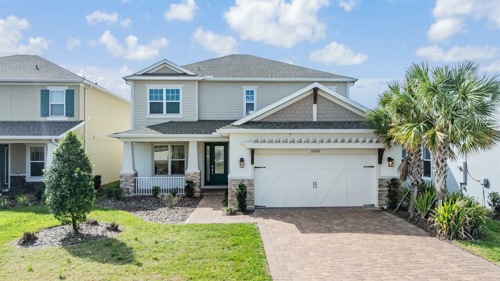 Property Photo: 13676 Stansil Avenue FL 33556