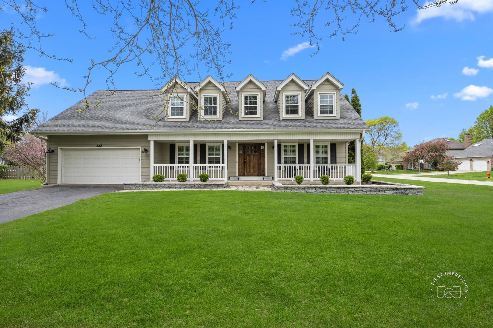 322 Arlington Avenue  Naperville IL 60565 photo