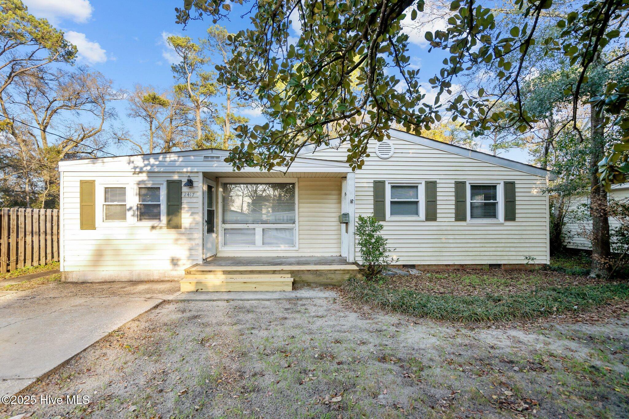 Property Photo:  2417 Monroe Street  NC 28401 