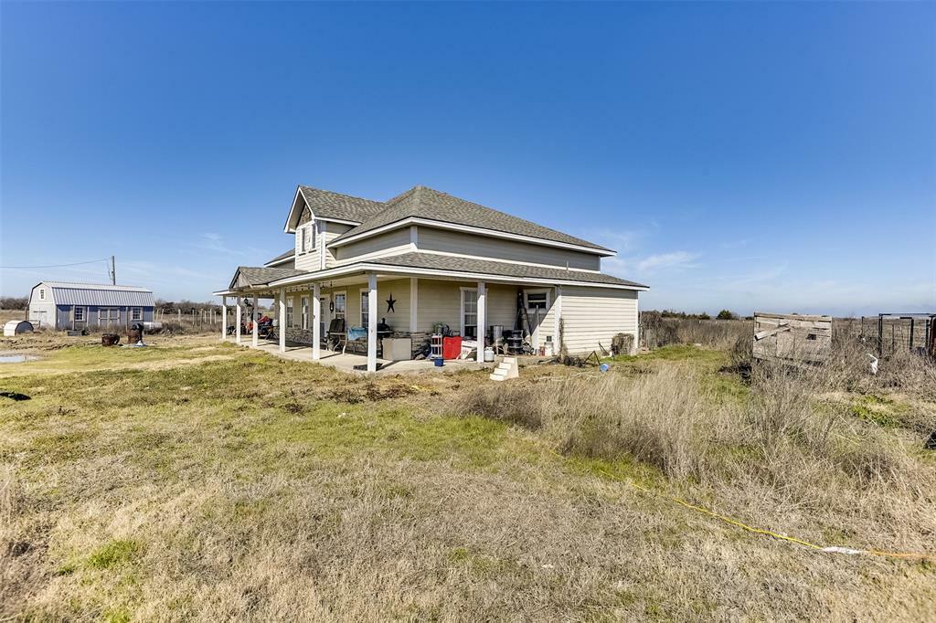 Property Photo:  317 Ledbetter Road  TX 76064 