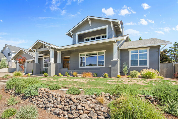 521 Waterstone Drive  Medford OR 97504 photo