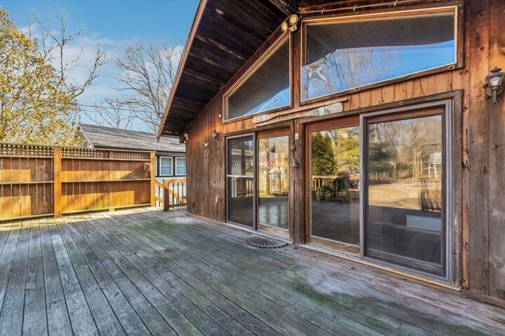 Property Photo:  27 Suncrest Dr  MA 02536 