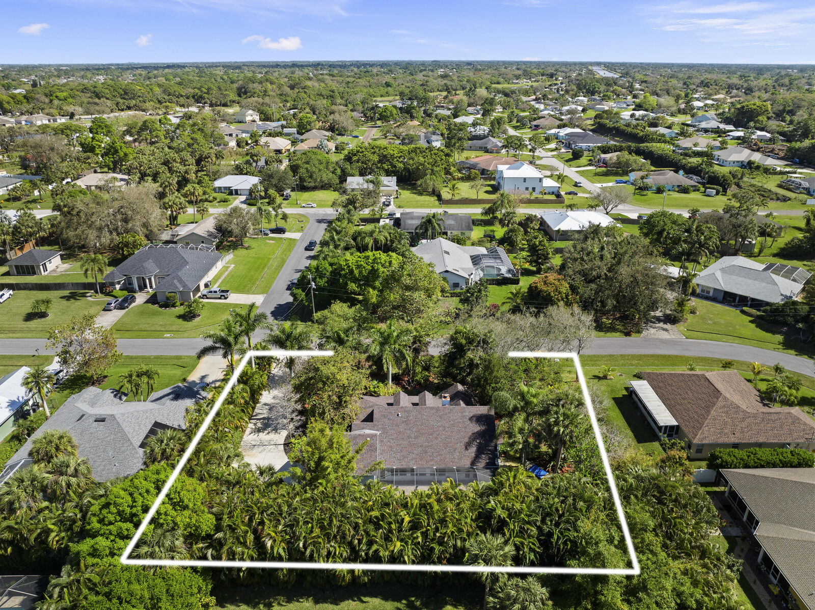 Property Photo:  2172 SW Hyacinth Street  FL 34953 