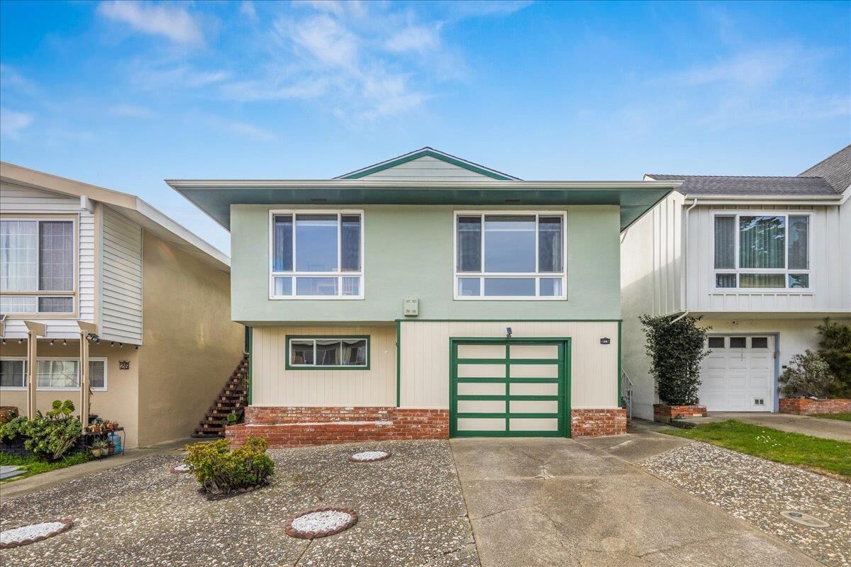 Property Photo: 16 Olcese Court CA 94015