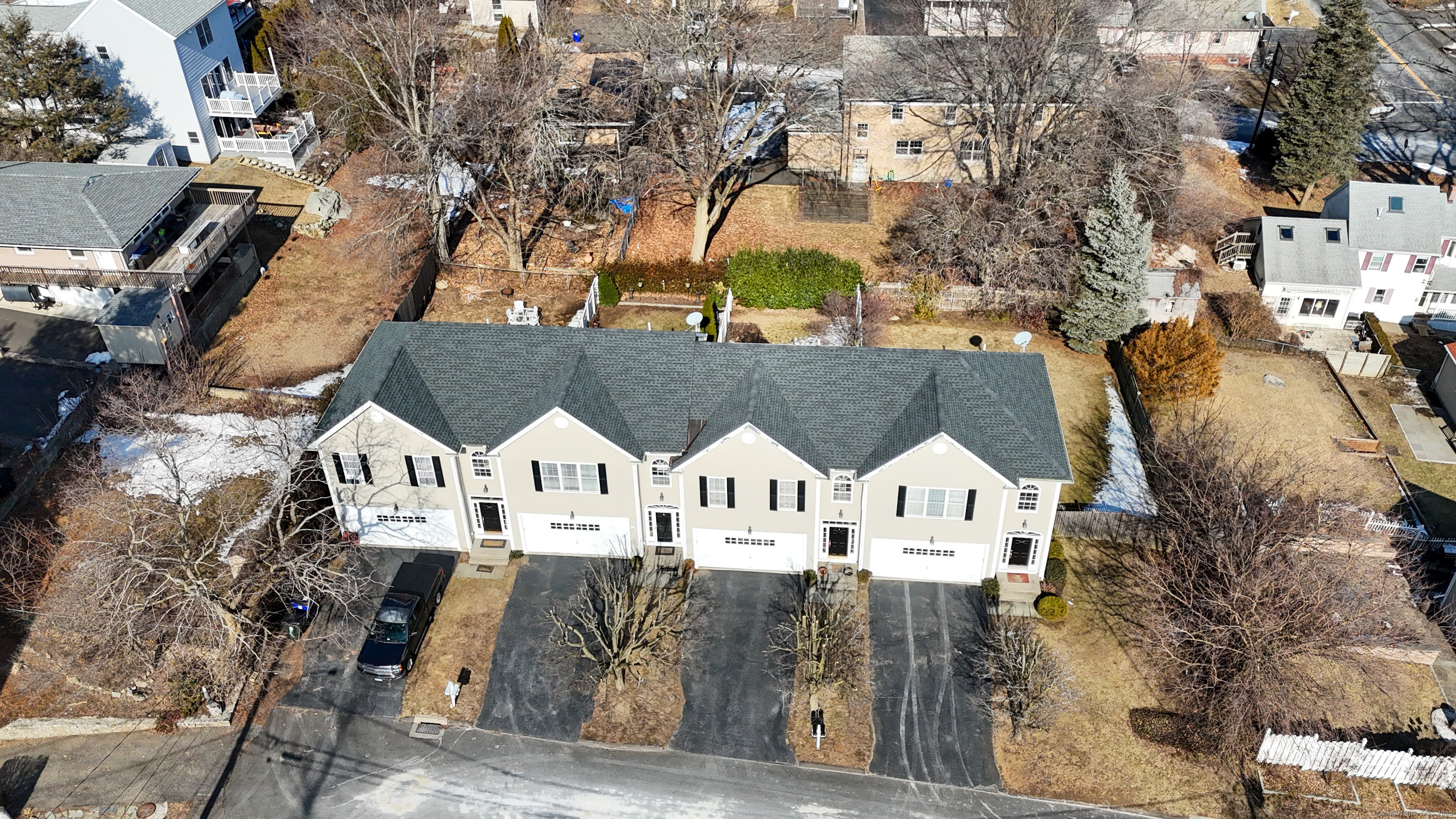 Property Photo: 122 Warren Avenue 122 CT 06825