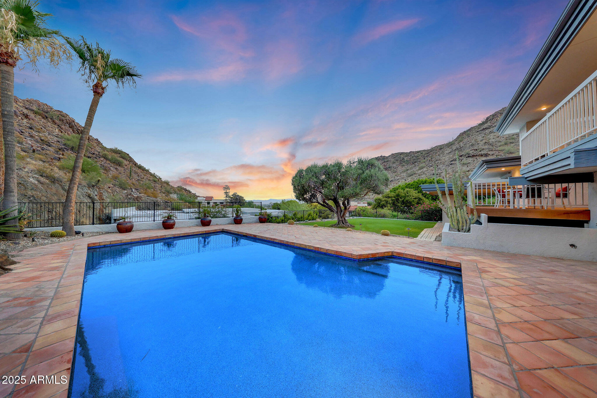 Property Photo: 3500 E Lincoln Drive 22 AZ 85018