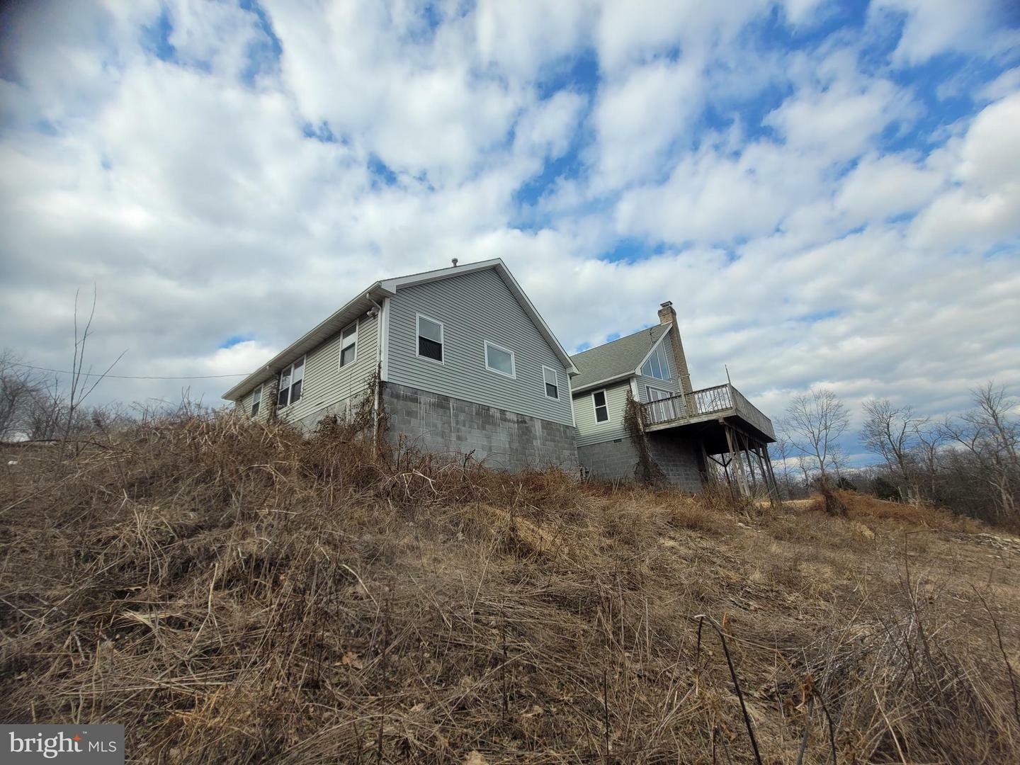 Property Photo:  433 Thorny Bush  PA 17267 