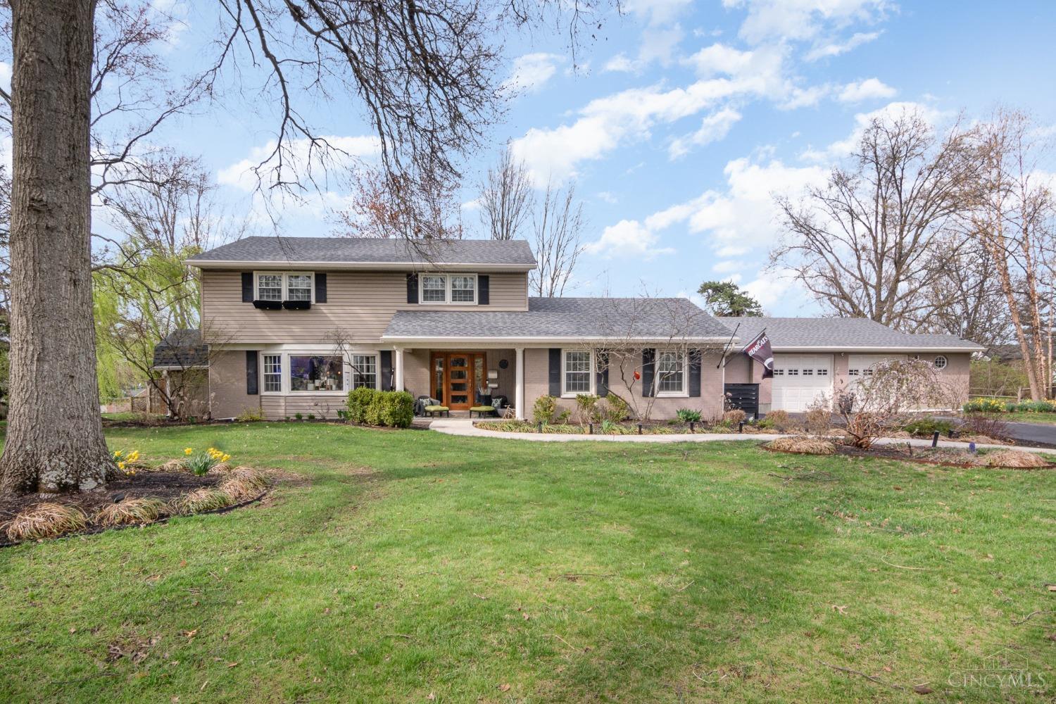 Property Photo: 533 Cochise Court OH 45215