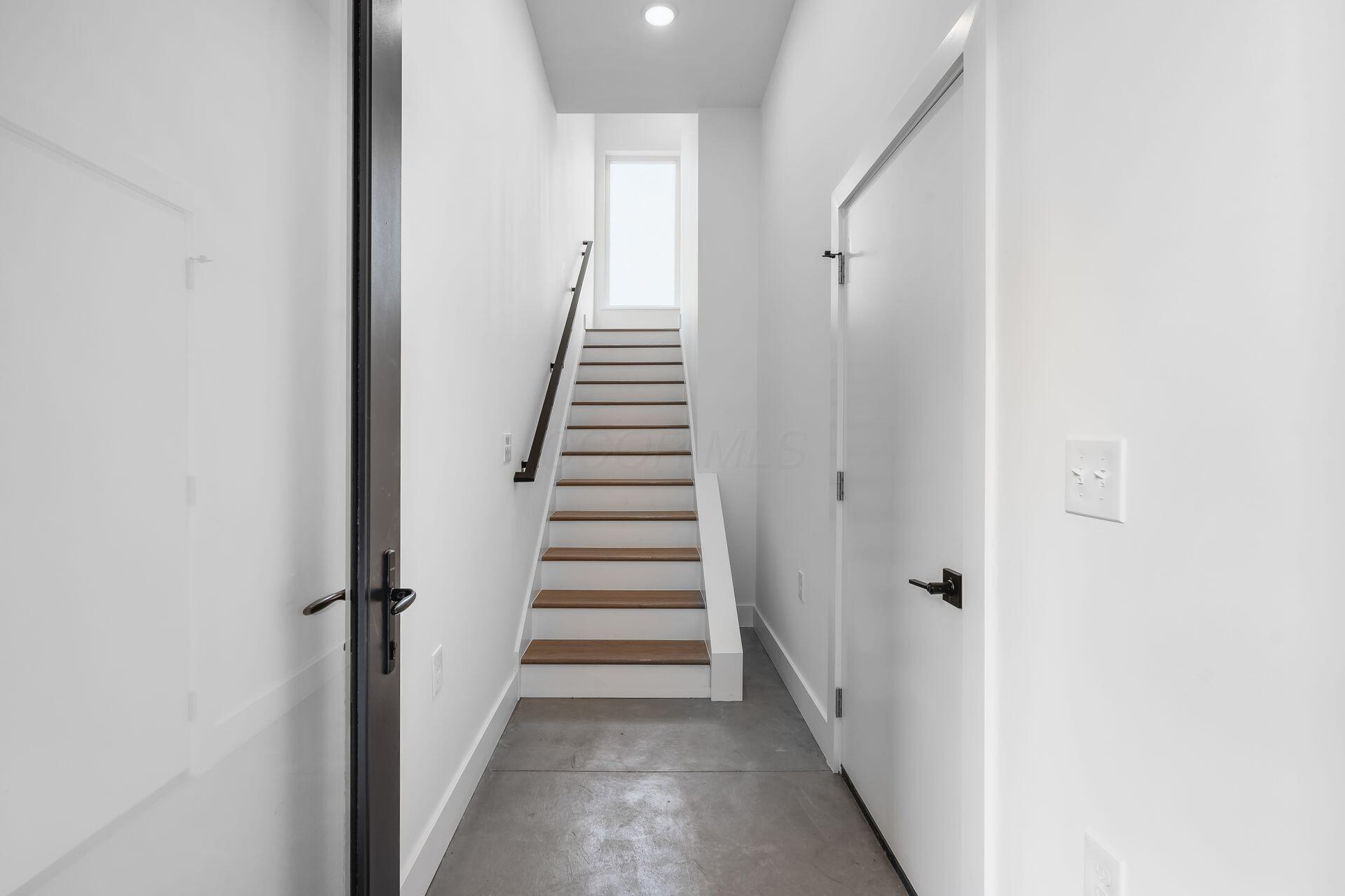 Property Photo: 108 E Lafayette Street OH 43215