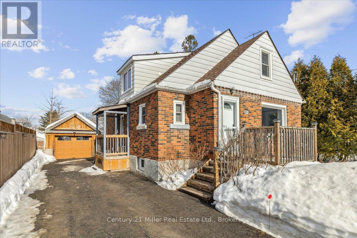 Property Photo: 281 Peel Street ON L7J 1M7