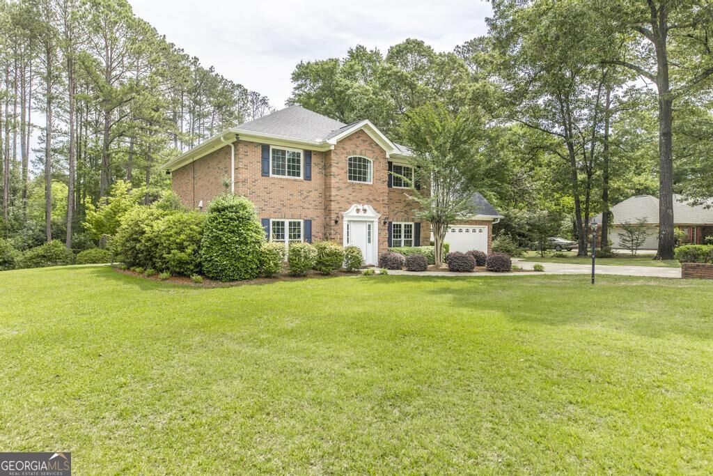 Property Photo:  109 Molded Stone Place  GA 31088 