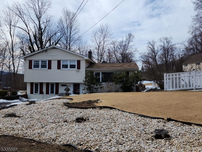 Property Photo: 26 Andrea Dr NJ 07462