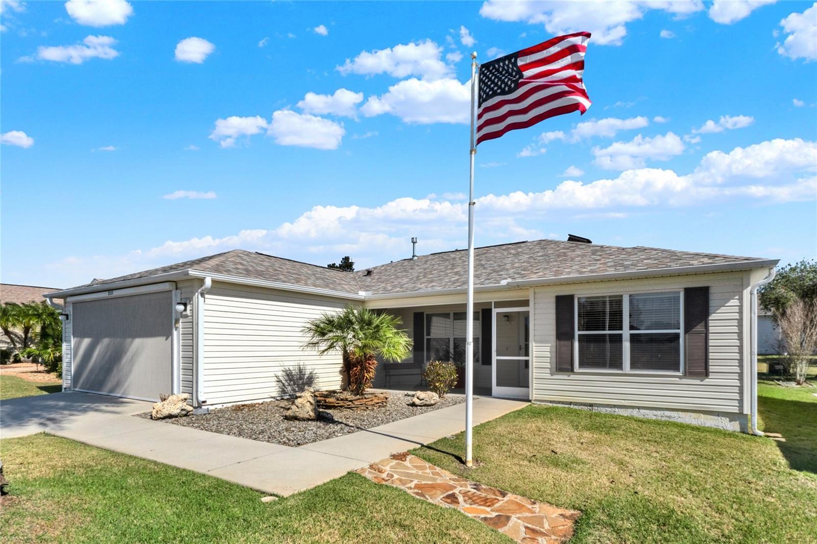 Property Photo: 2337 St George Avenue FL 32162