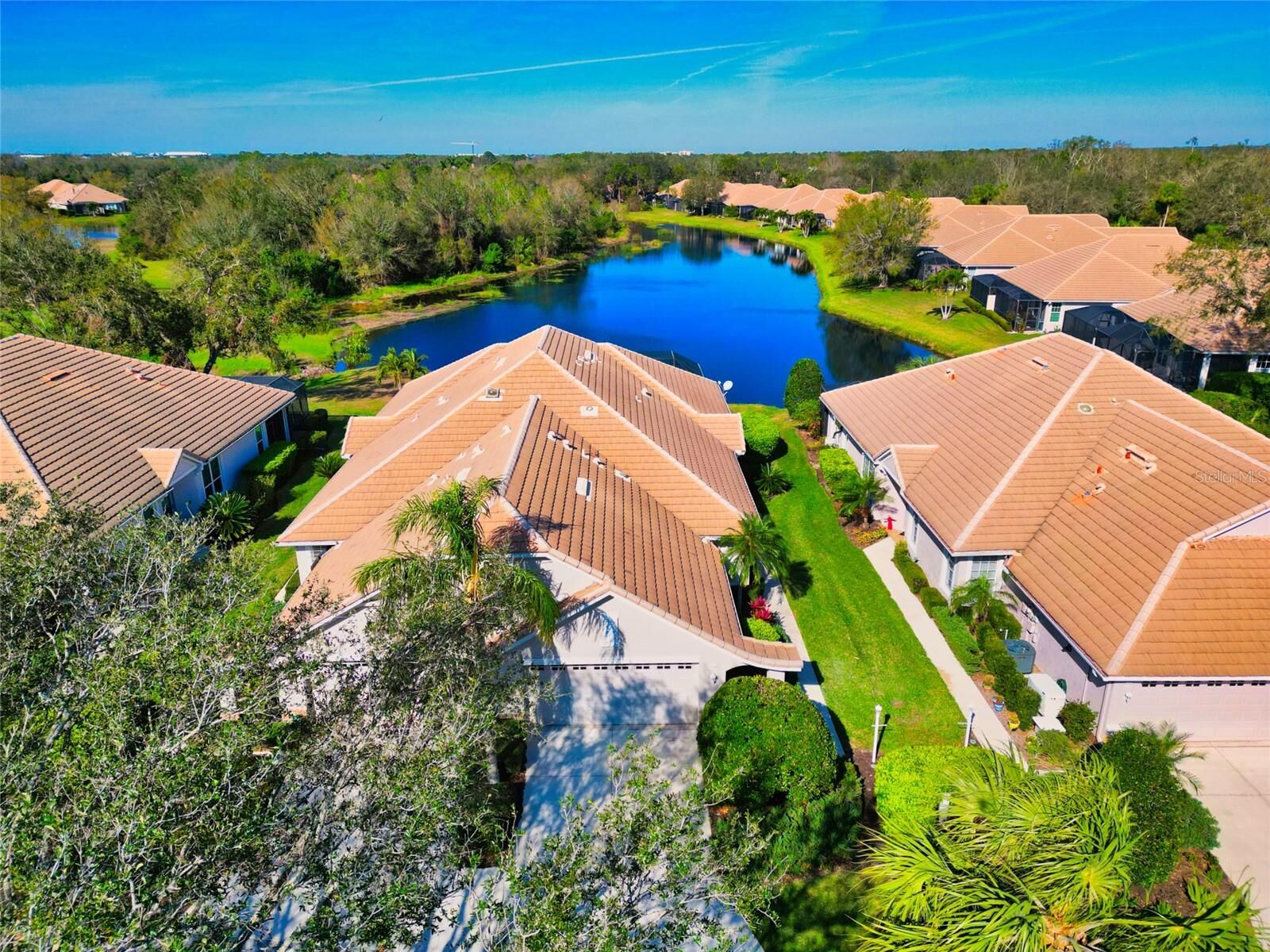 Property Photo: 8310 Tartan Fields Circle FL 34202