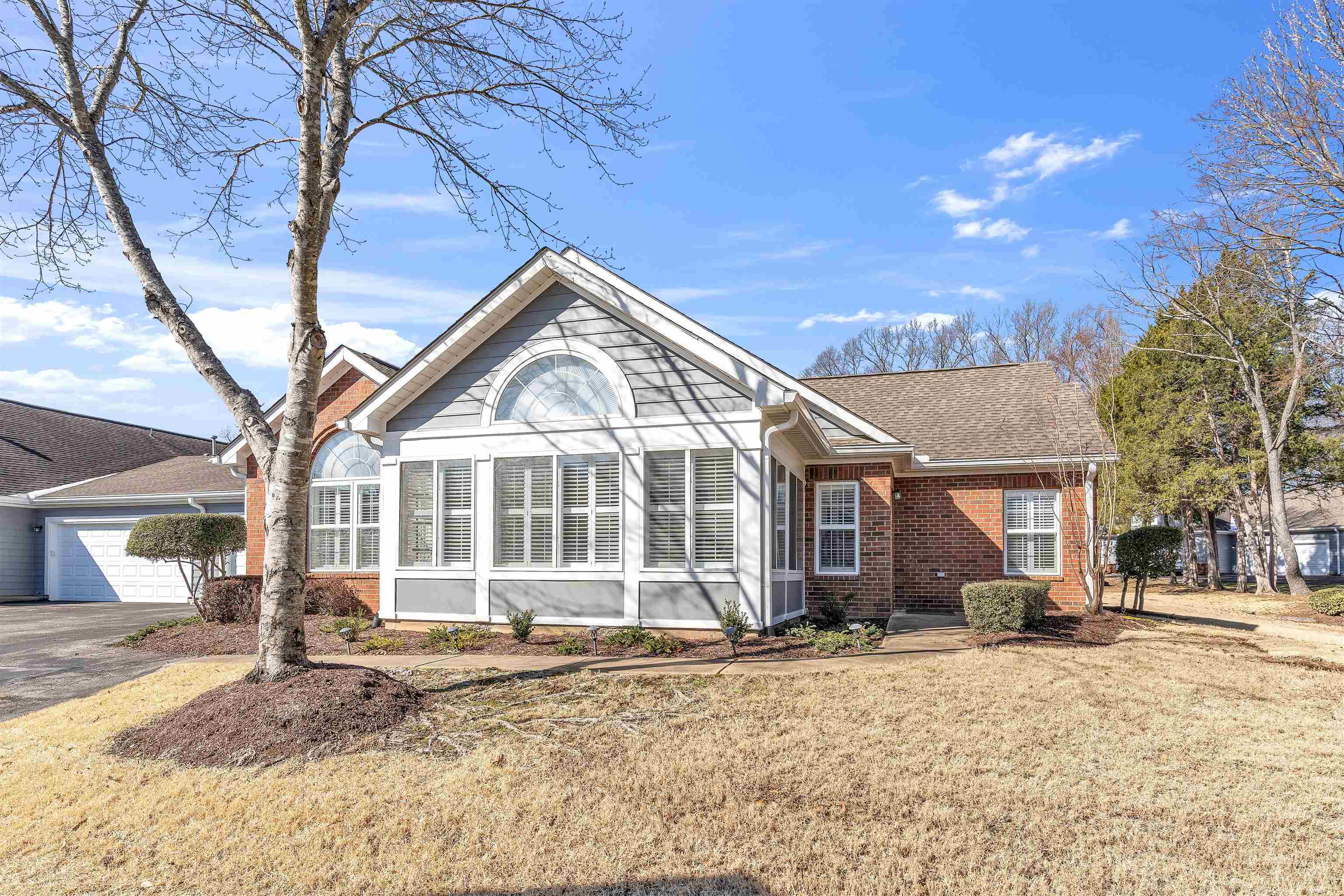 Property Photo: 1213 Oak Timber Cir 25 TN 38017
