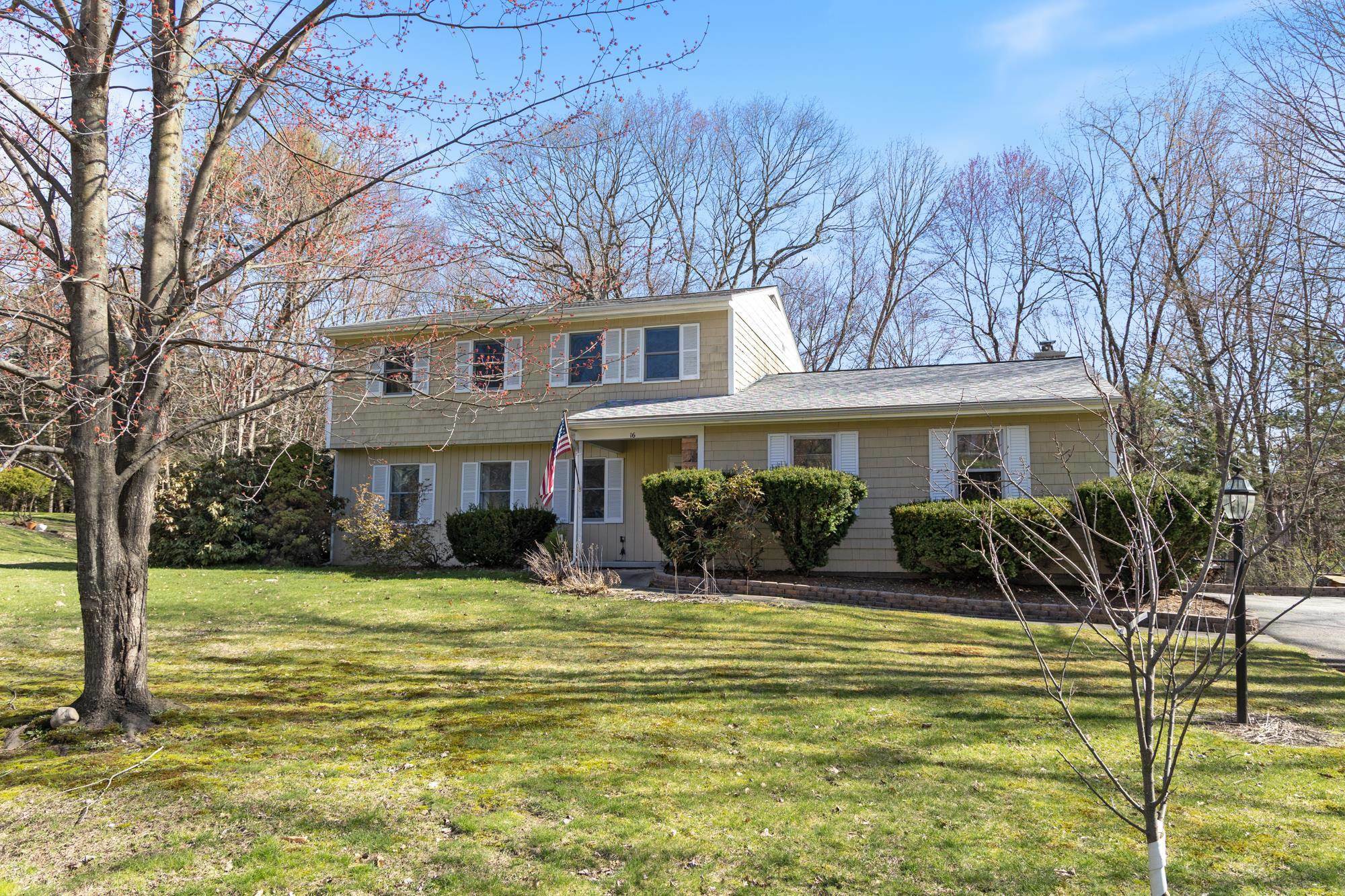 Property Photo: 16 Ridge Road VT 05452