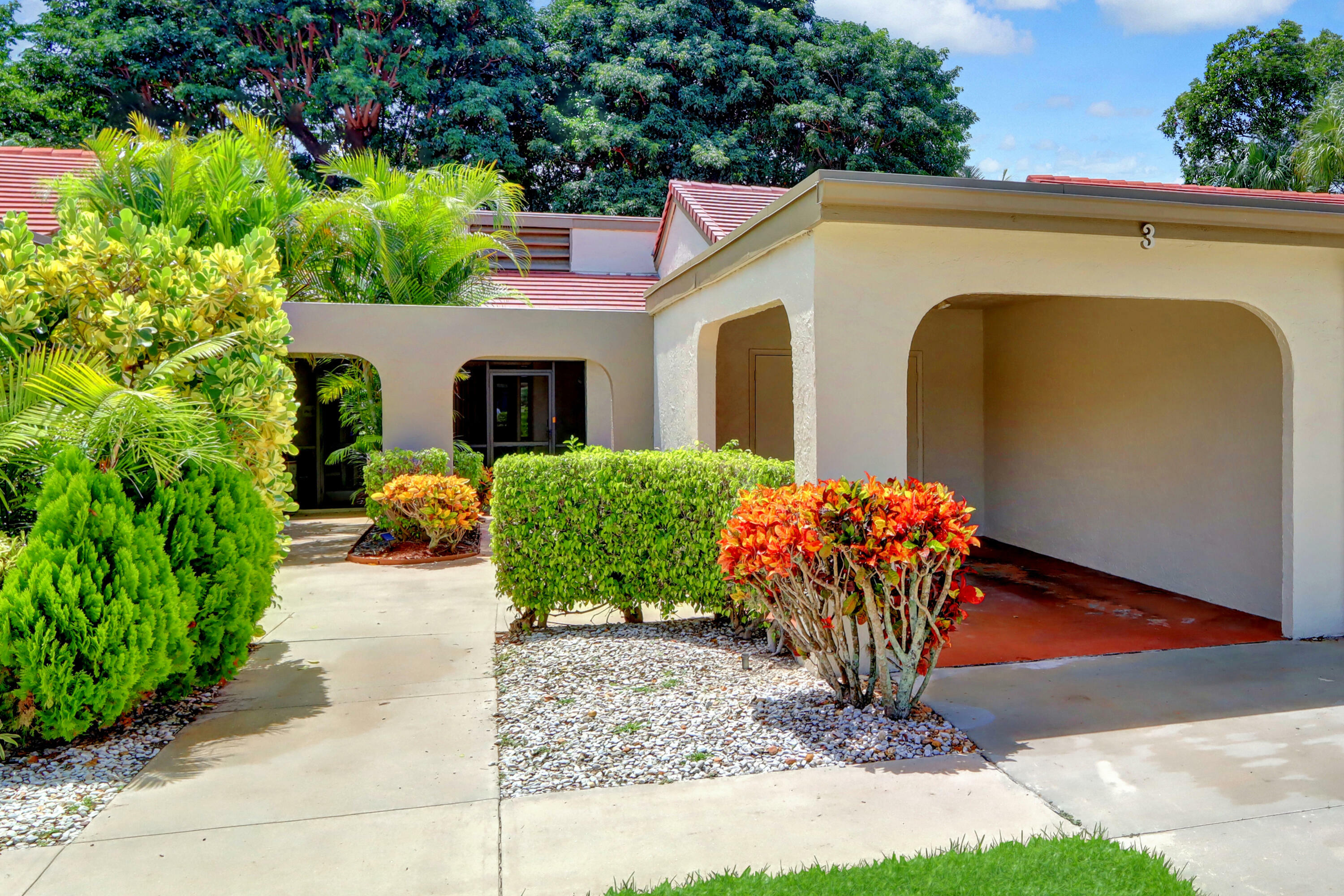 Property Photo: 5944 Forest Grove Drive 3 FL 33437
