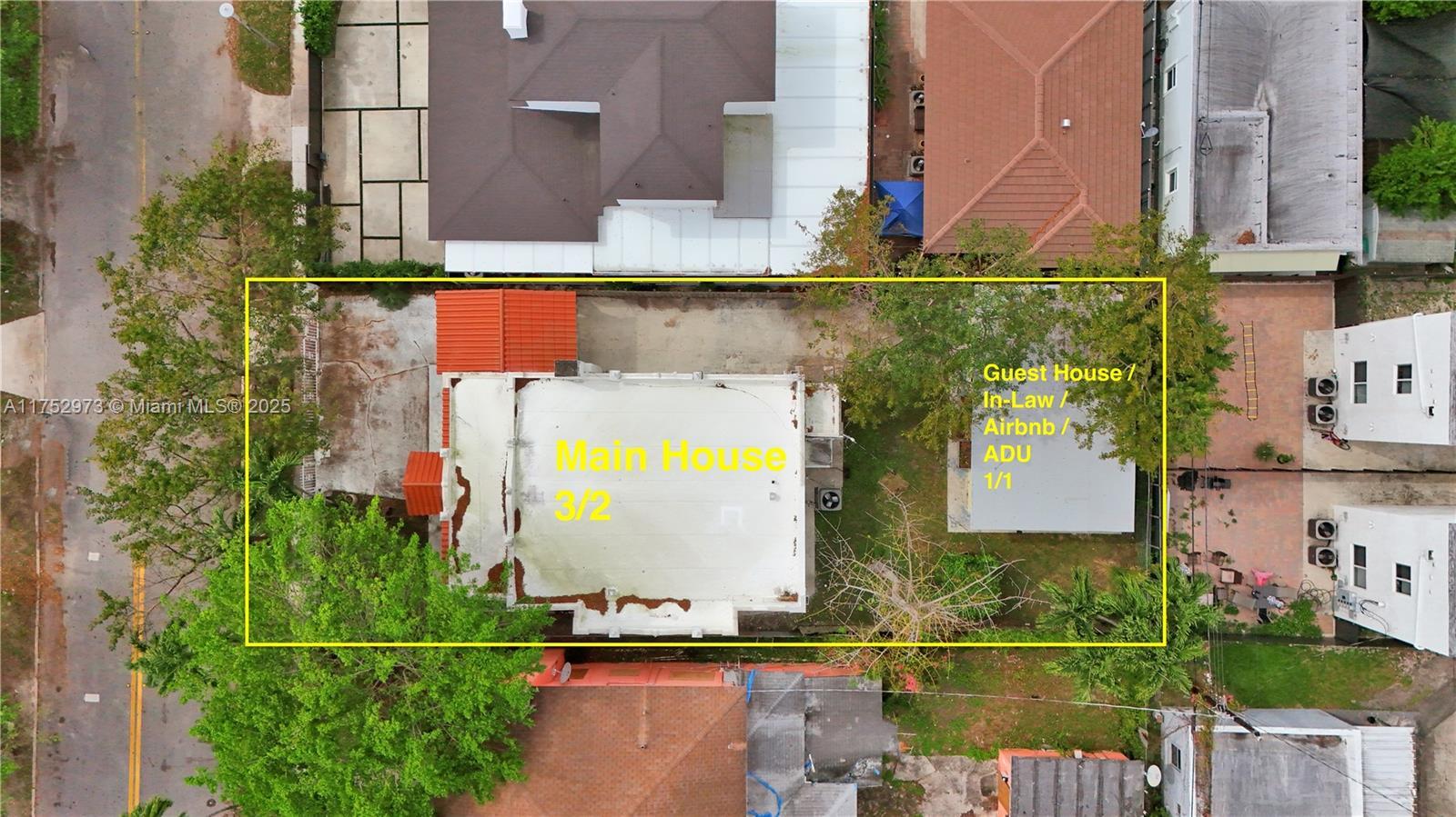 Property Photo:  1785 SW 10th St  FL 33135 