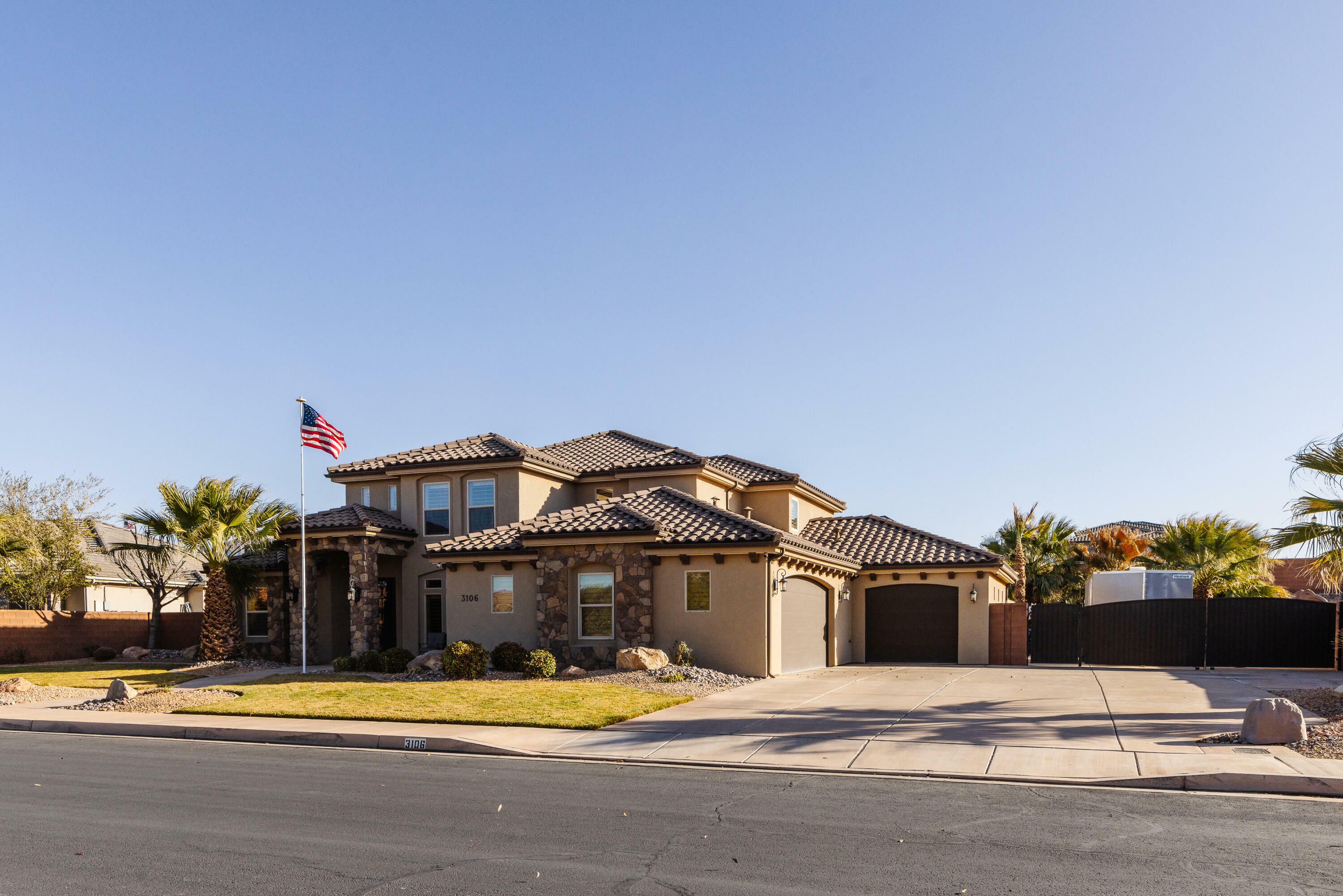 Property Photo: 3106 E 2720 S UT 84790