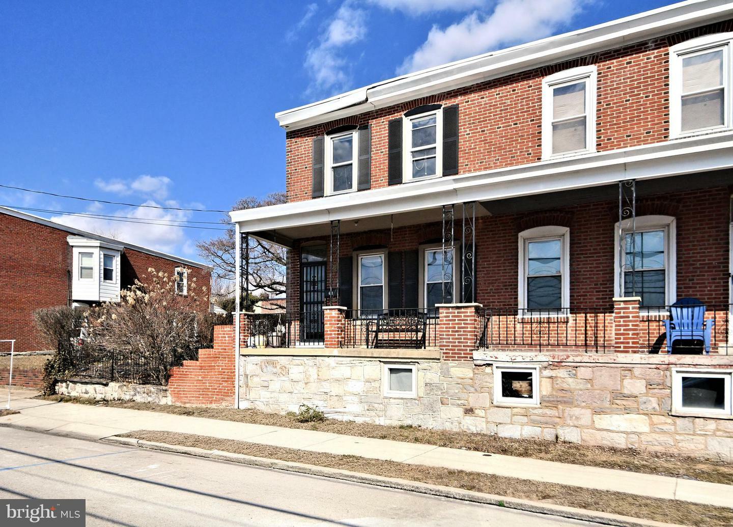 Property Photo:  623 E Oak Street  PA 19401 