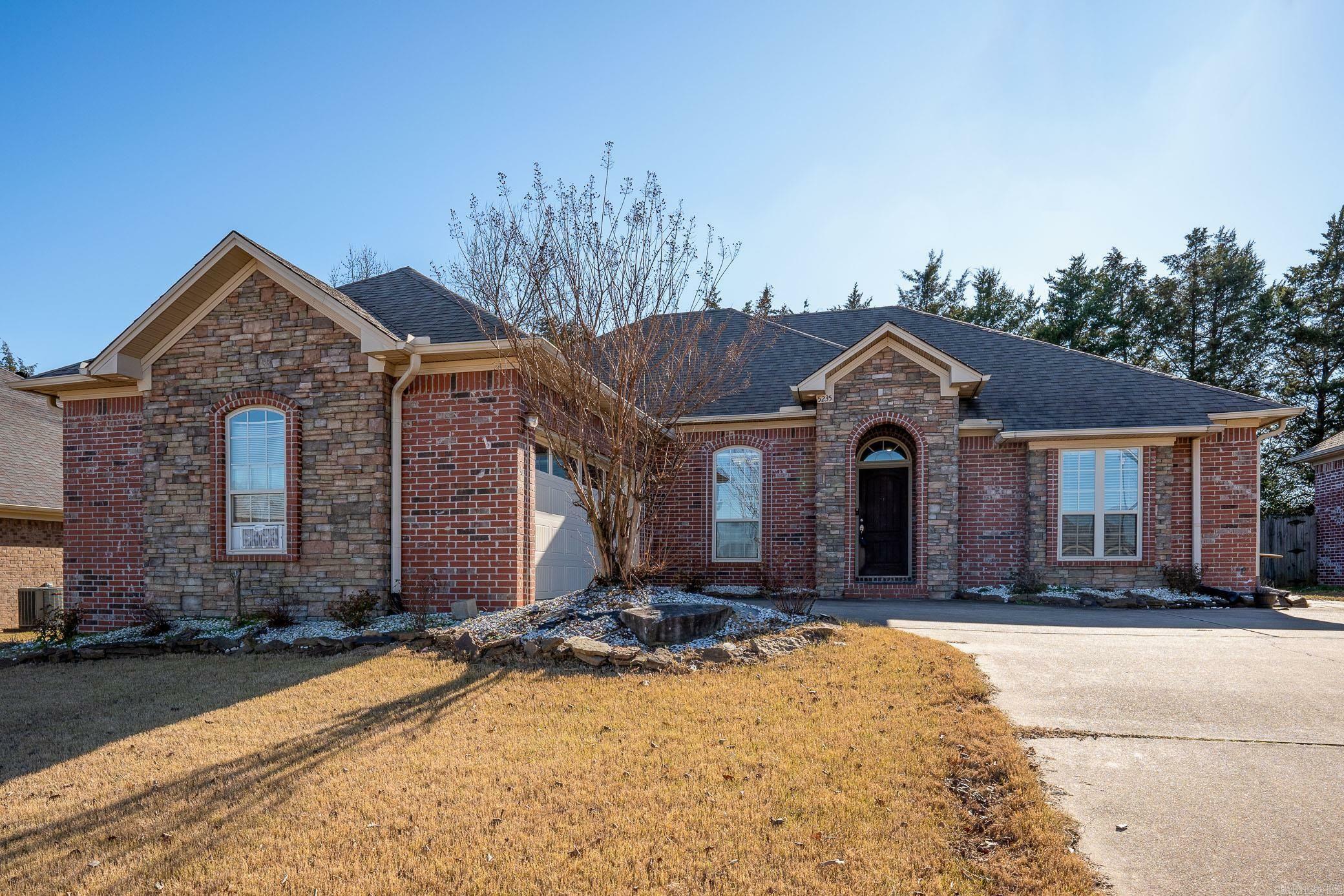 Property Photo:  5235 Clayborn Drive  AR 72034 