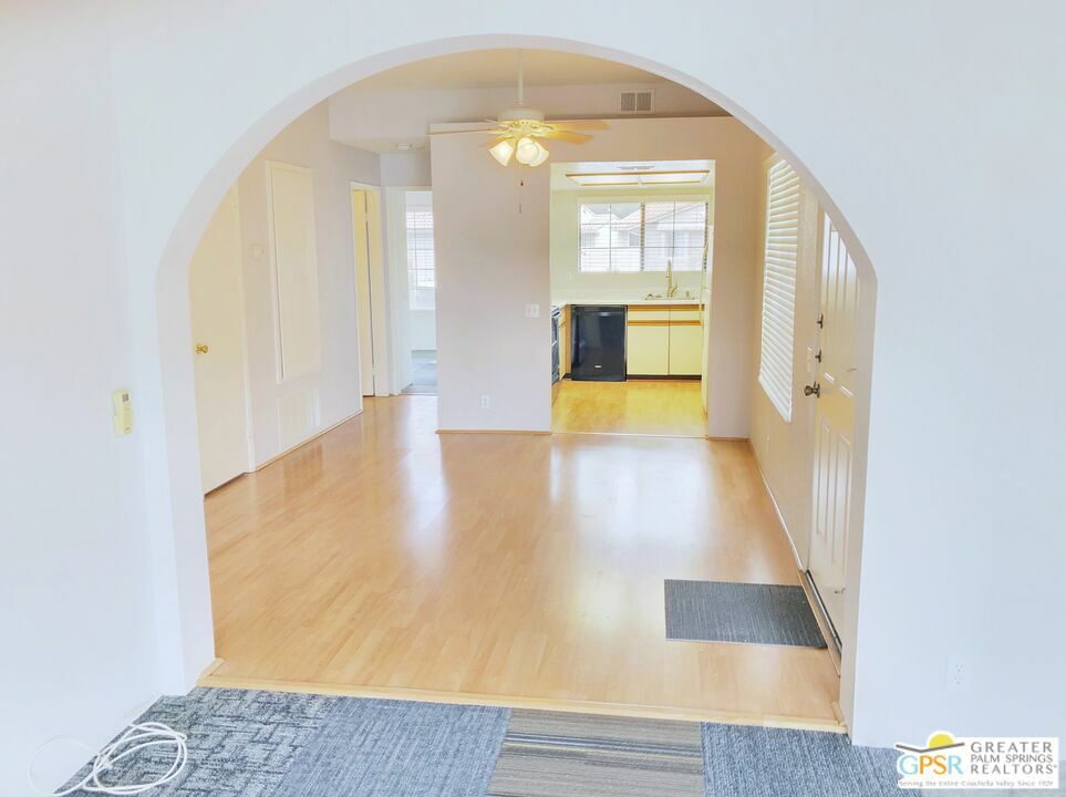 Property Photo:  2701  E Mesquite Ave S86  CA 92264 