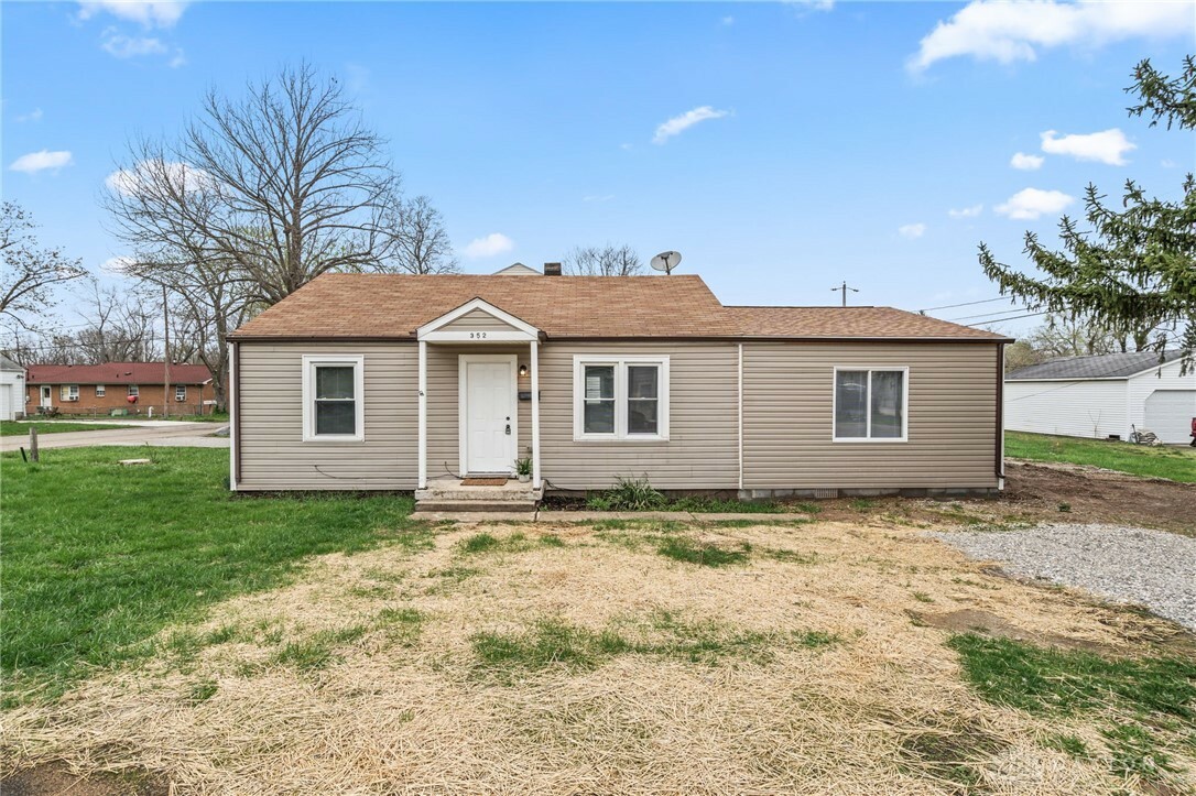 Property Photo:  352 Queen Road  OH 45341 