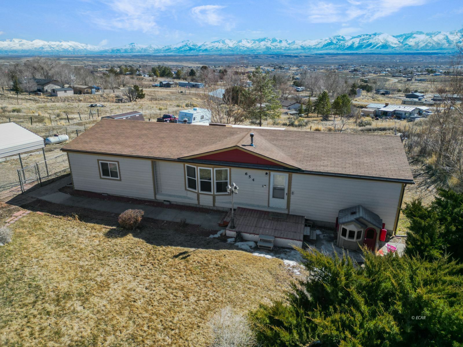 Property Photo: 654 Holiday Drive NV 89815