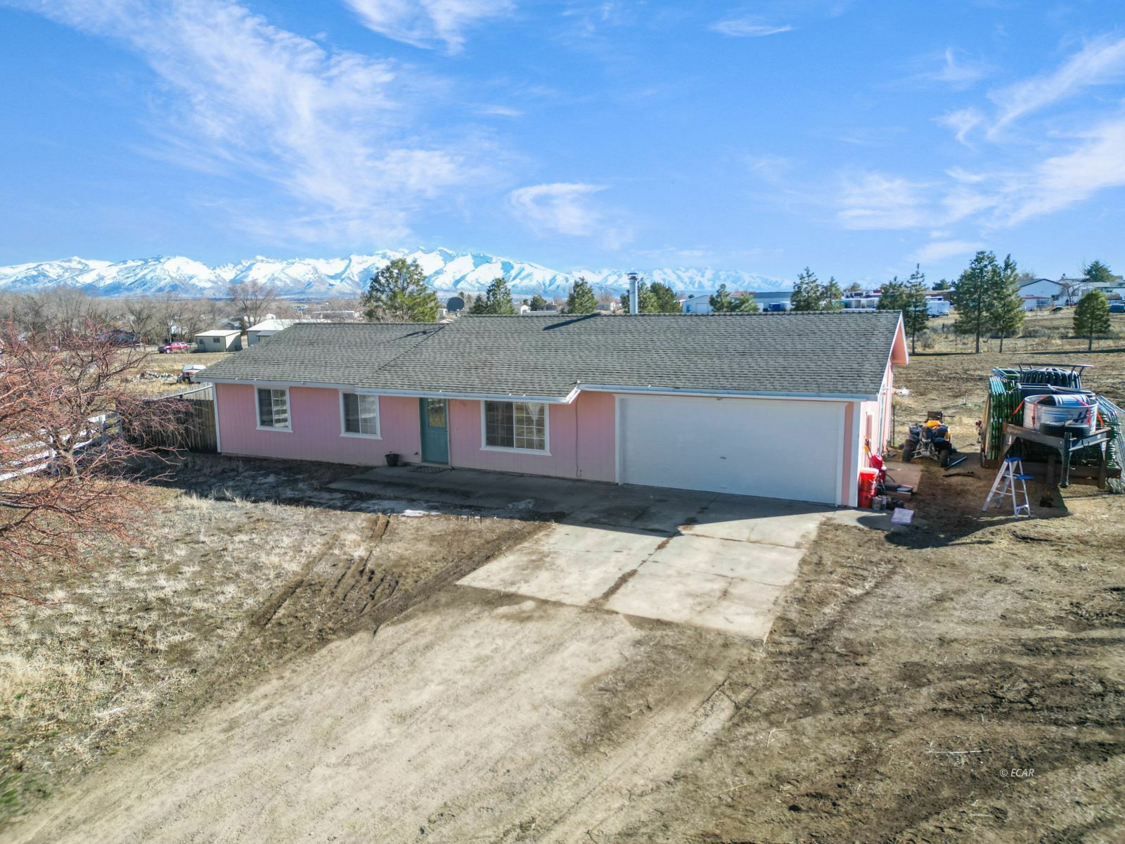 Property Photo: 425 Castlecrest Place NV 89815