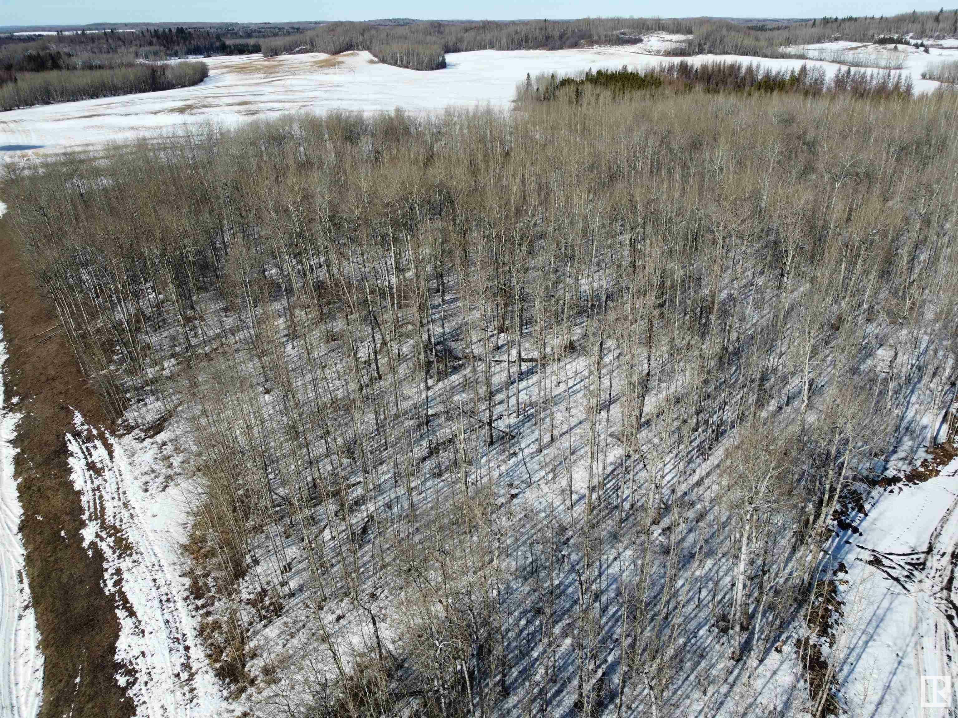 Property Photo:  5280 Highway 627  AB T0E 2H0 