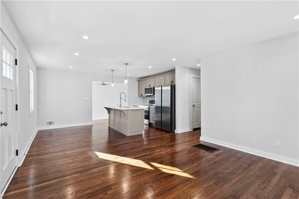 Property Photo: 1889 Cannon Street GA 30032