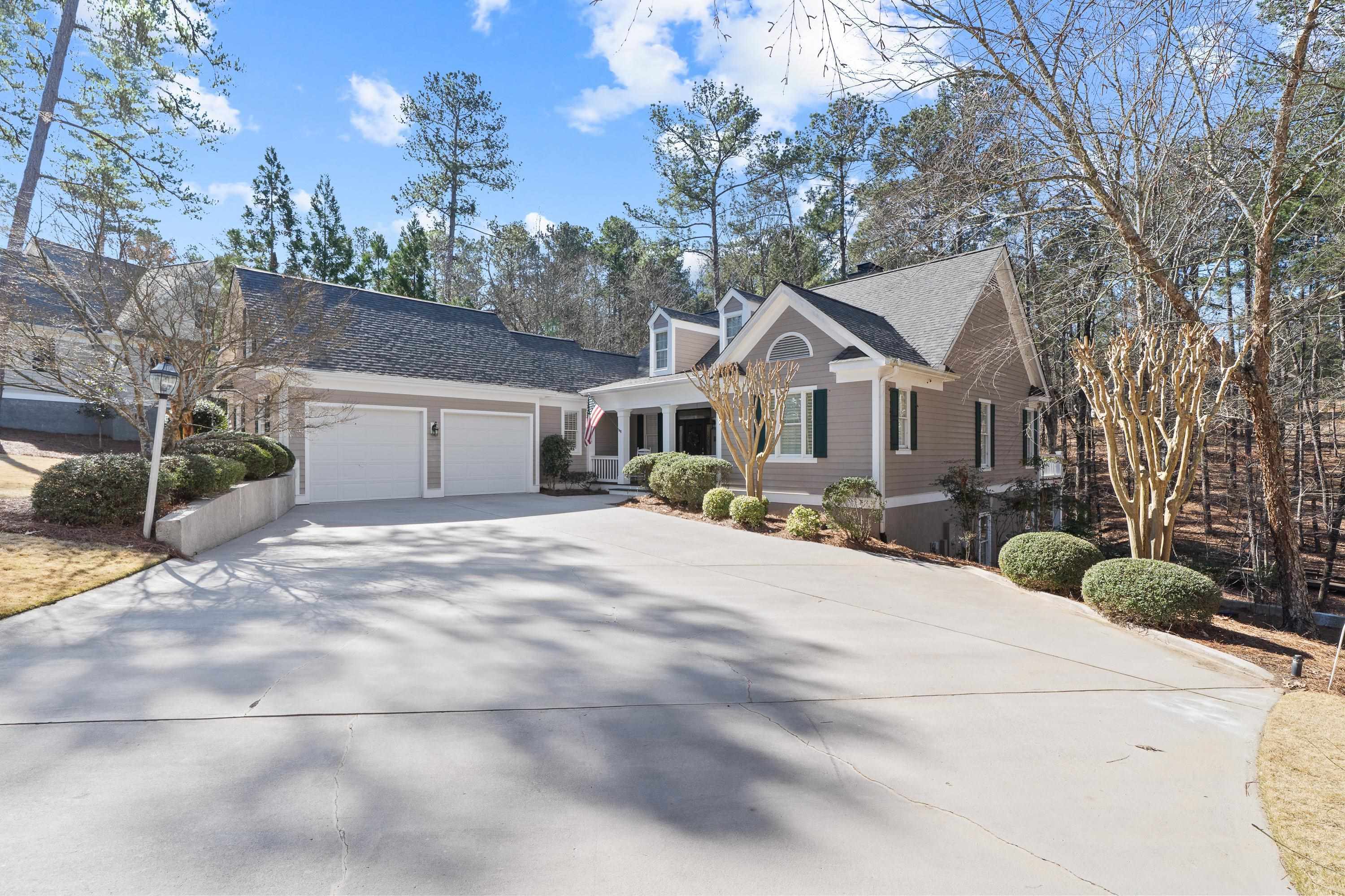 Property Photo:  1020 Troublesome Creek Lane  GA 30642 