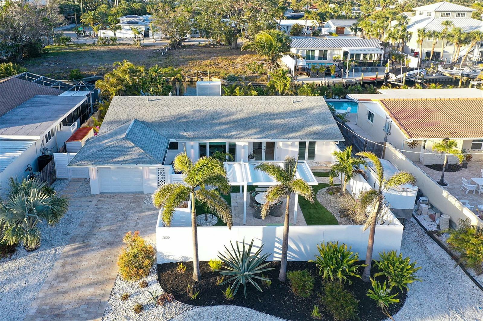 Property Photo: 309 Avenida Milano FL 34242
