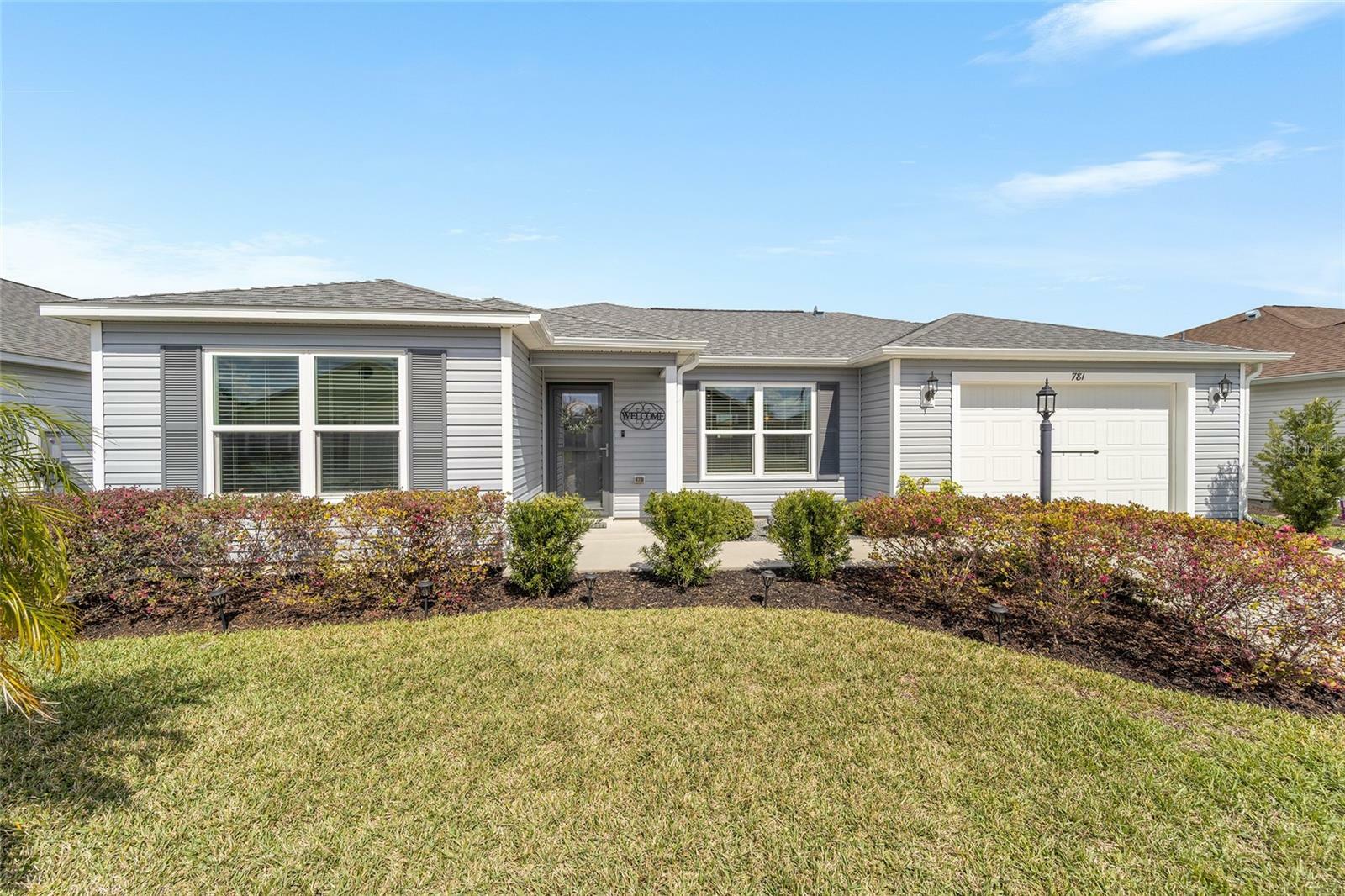 Property Photo: 781 Nancy Drive FL 32163