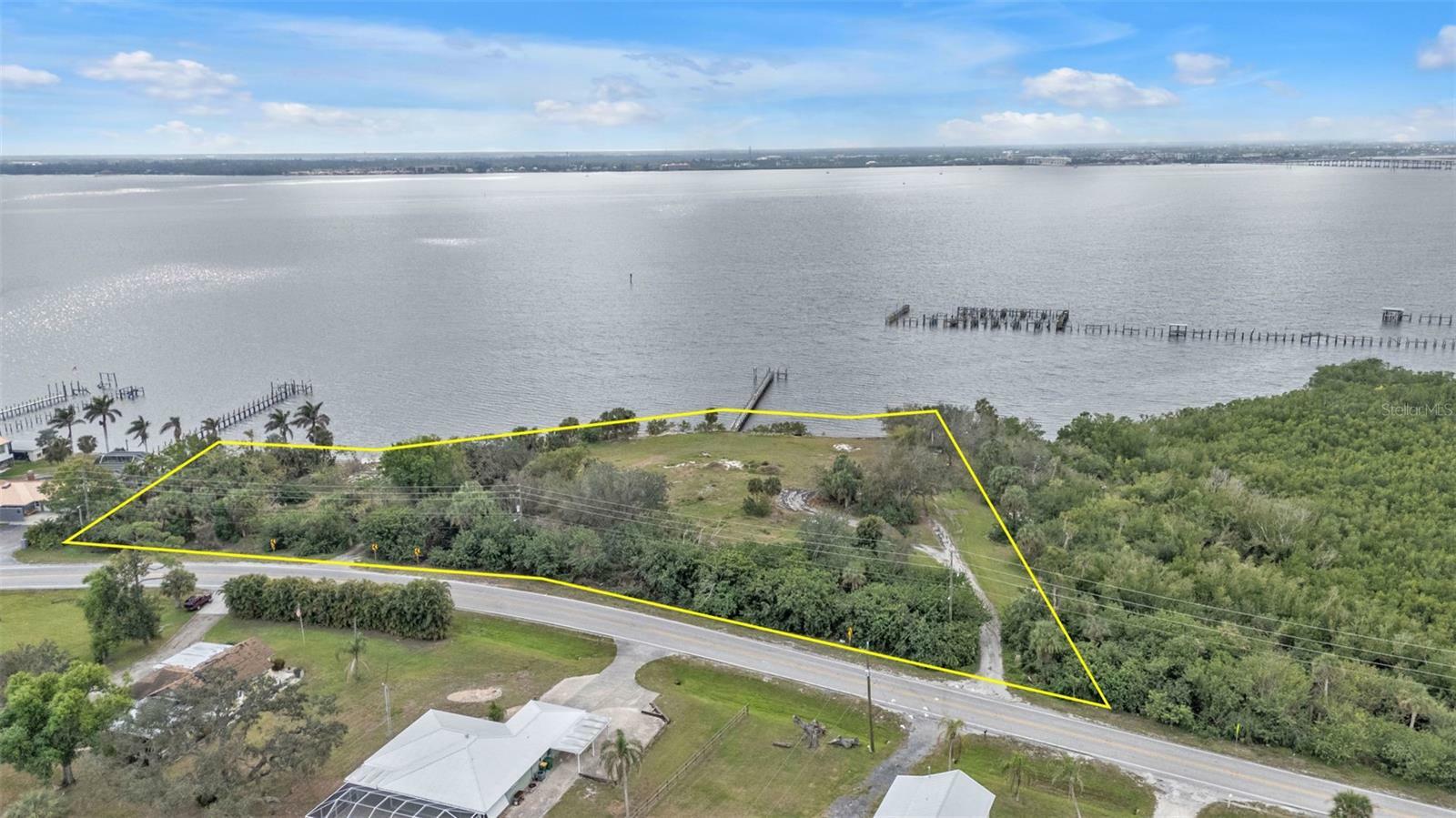 Property Photo:  24105 Harborview Road  FL 33980 