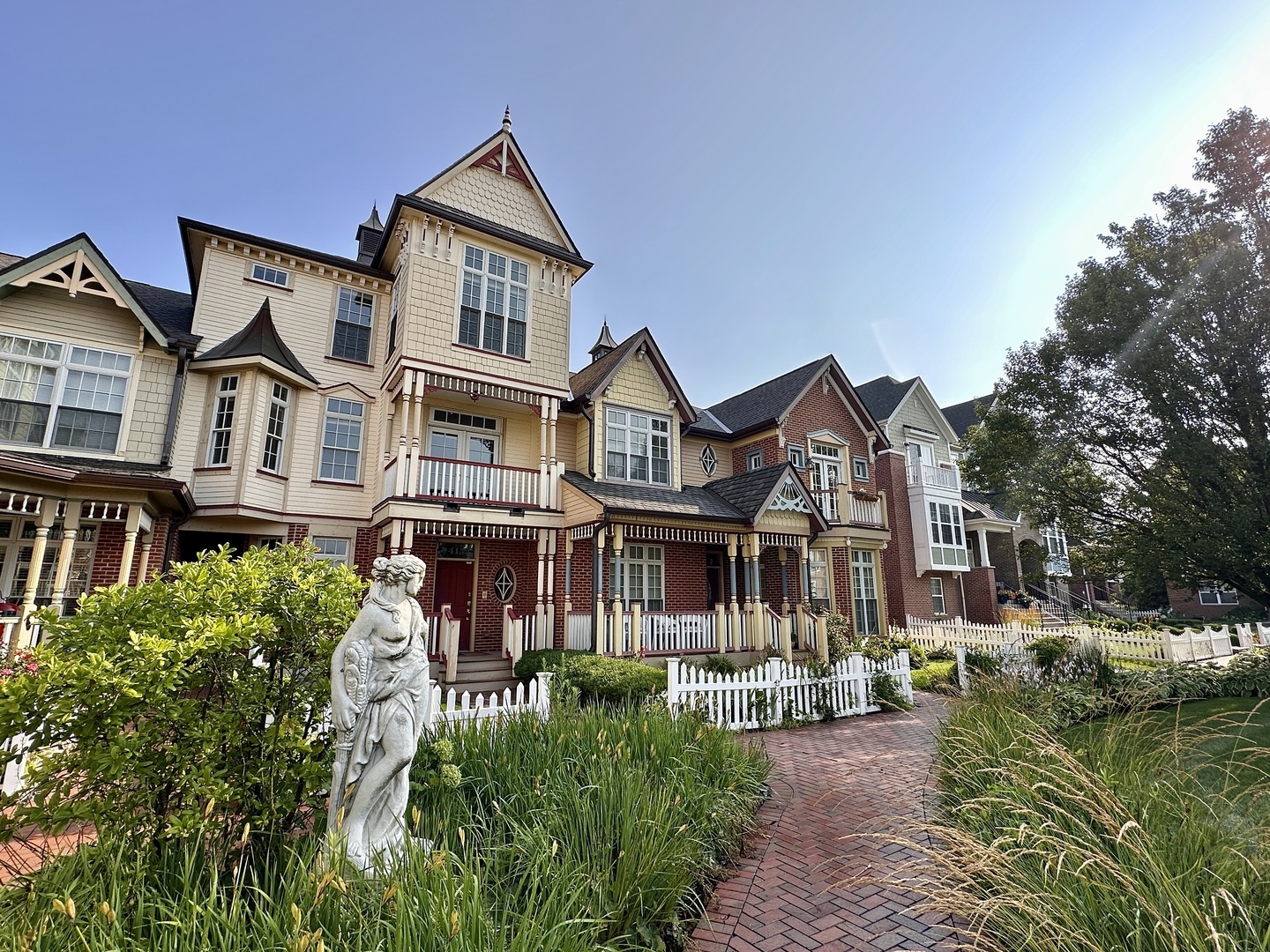 Property Photo: 4133 Royal Mews Circle IL 60564