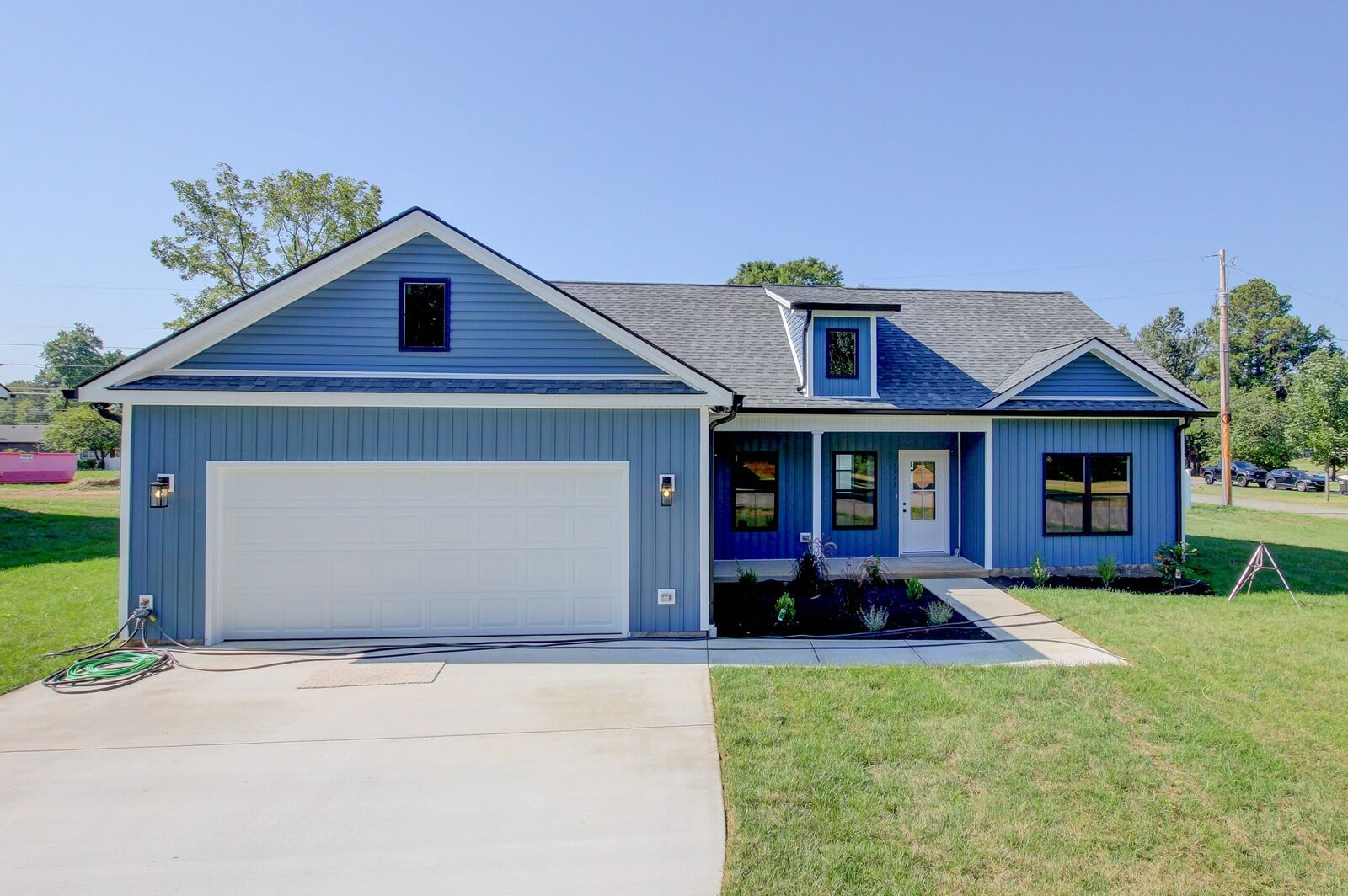Property Photo: 4078 Albright Cir TN 37043
