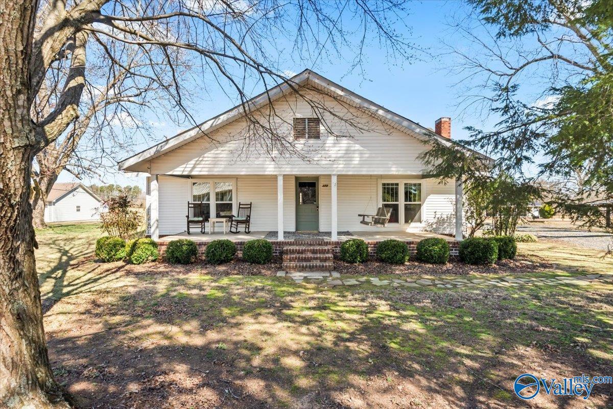 Property Photo: 377 East Highway AL 35957