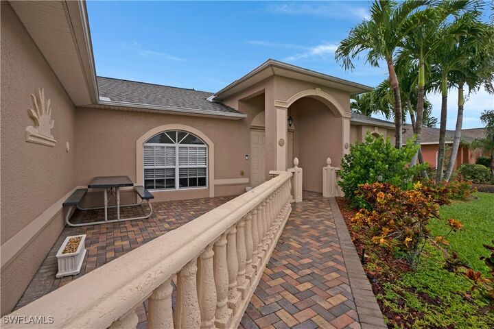Property Photo: 106 SW 11th Terrace FL 33991