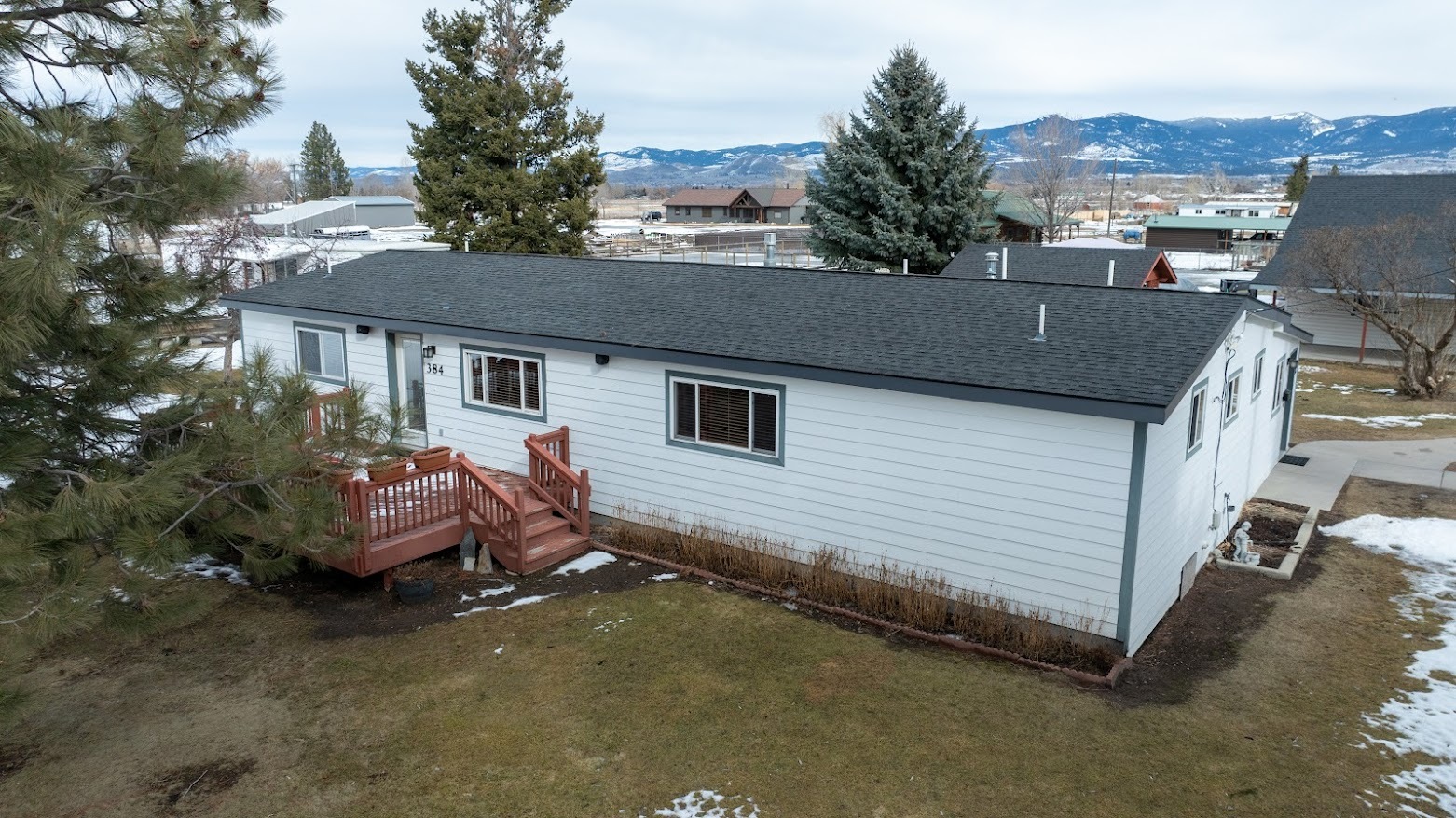 Property Photo: 384 Old Corvallis Road MT 59840