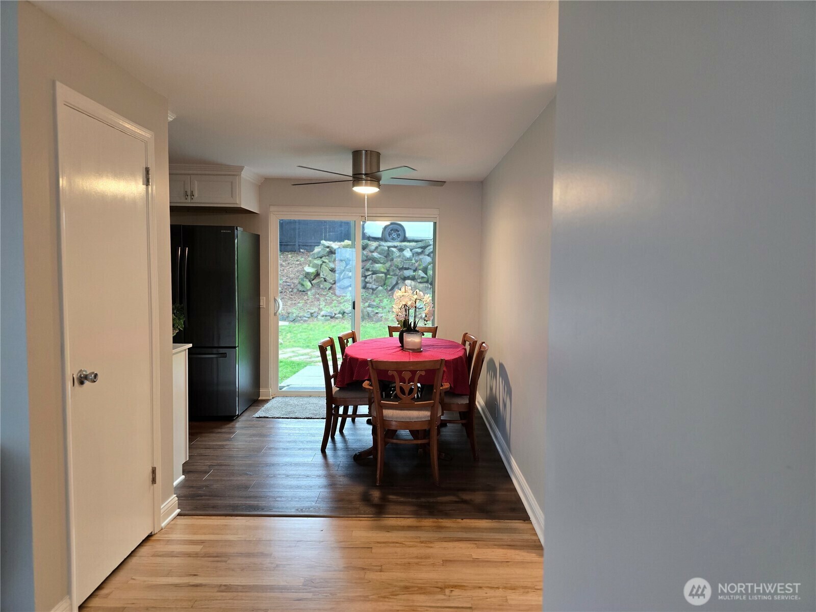 Property Photo: 20631 10th Avenue S WA 98198
