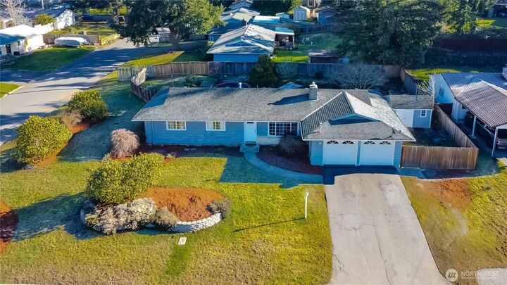 Property Photo:  30606  3rd Avenue S  WA 98003 