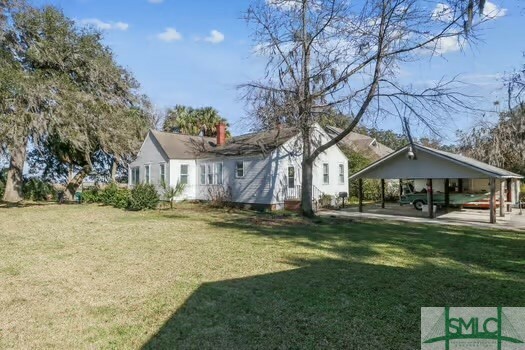 Property Photo:  121 Riverside Drive  GA 31410 