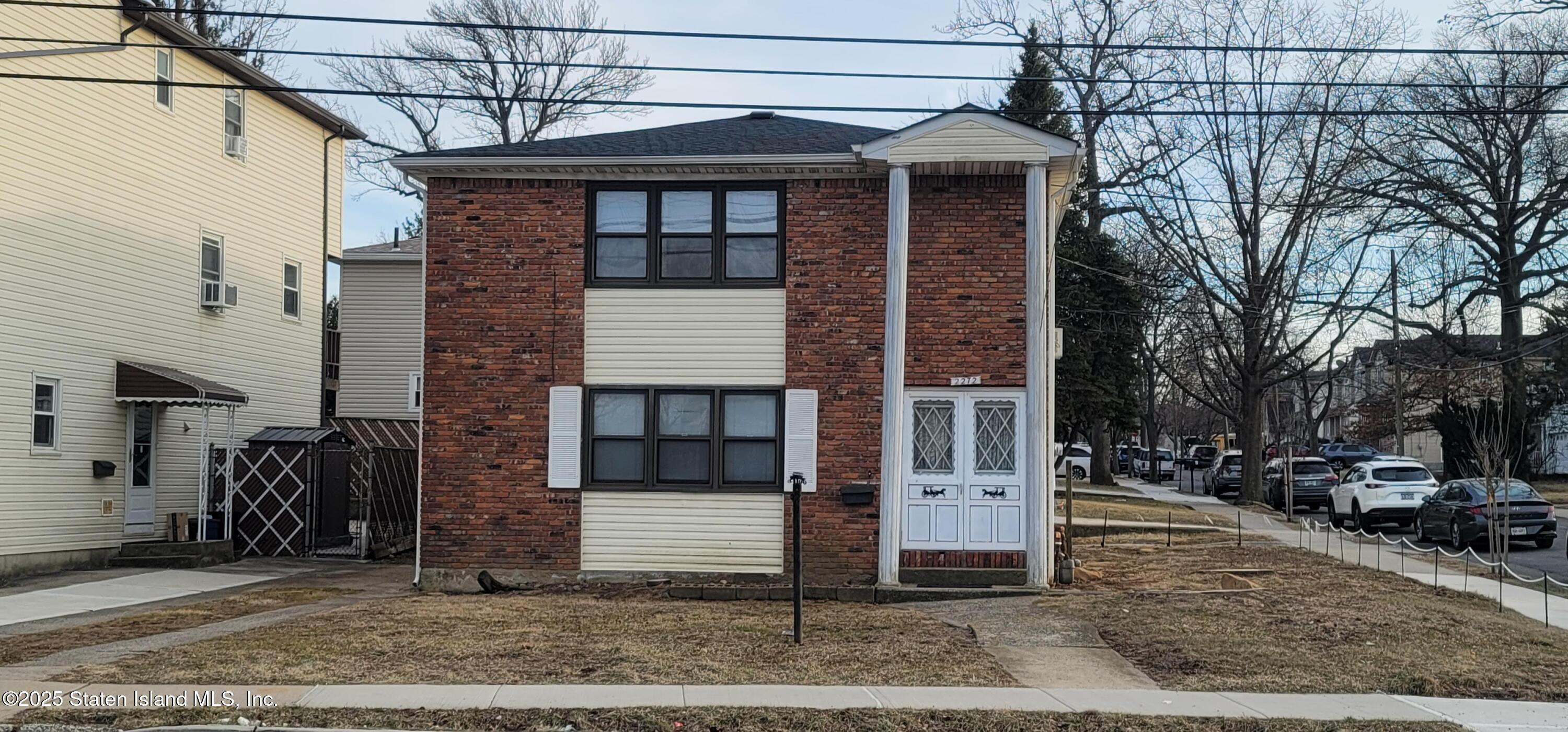Property Photo: 2272 Victory Boulevard NY 10314