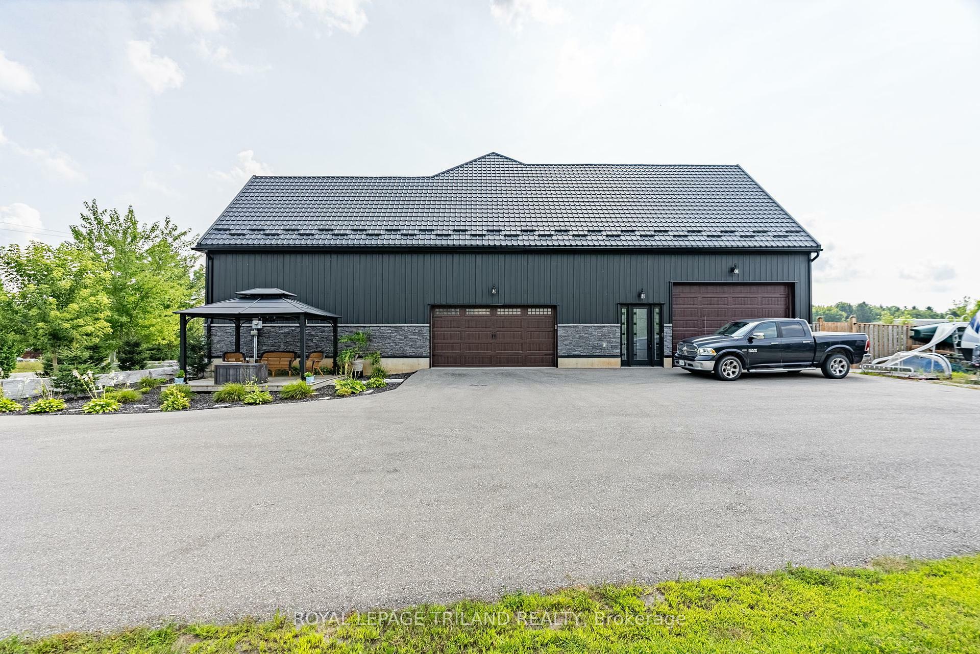 Property Photo: 22345 Allen Rd ON N0L 1W0