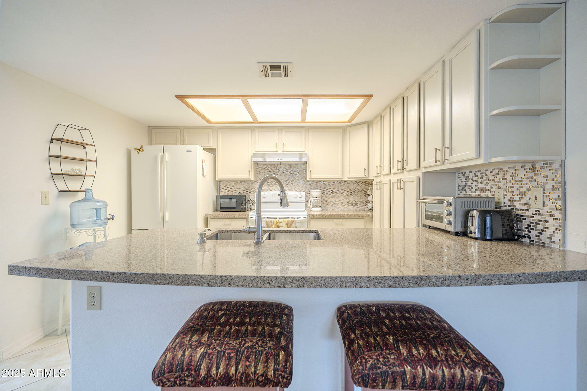 Property Photo:  1021 S Greenfield Road 1213  AZ 85206 