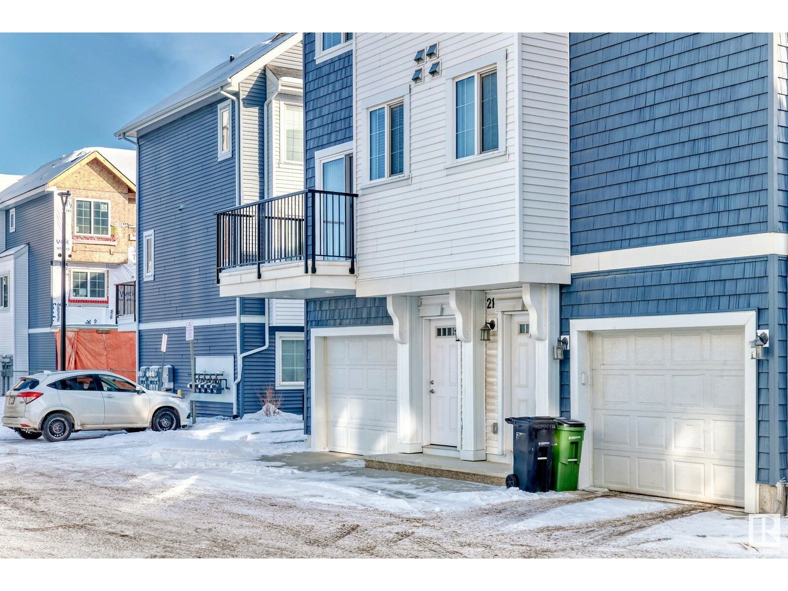 Property Photo:  #22 735 Allard Bv SW  AB T6W 1A8 