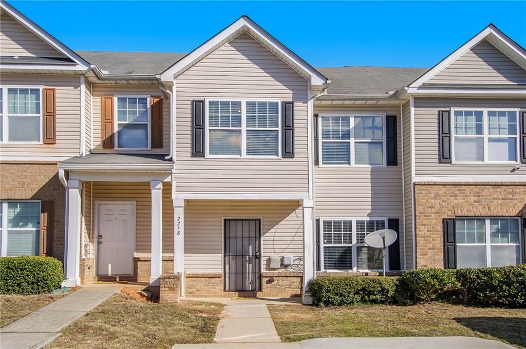 Property Photo: 2258 Bigwood Trail GA 30349